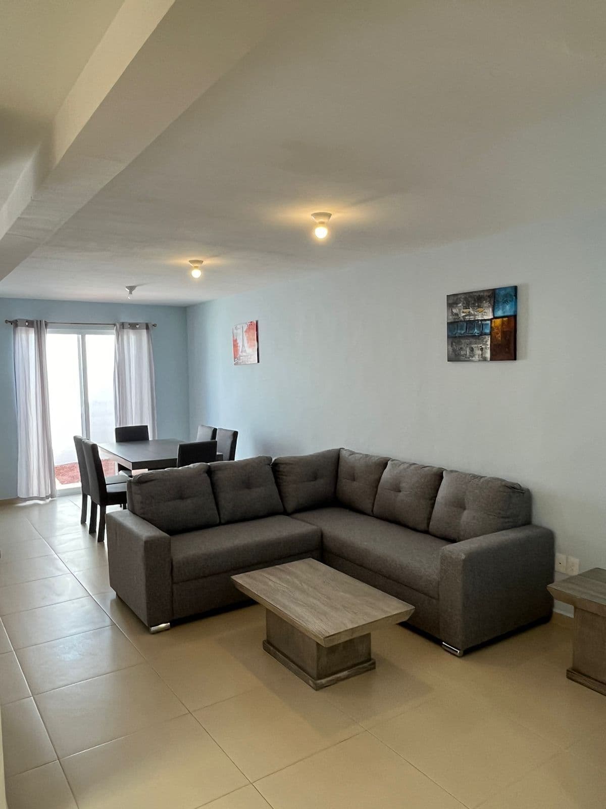 CASA NUEVA AMUEBLADA EN RENTA O VENTA EN PRIV. CIELO ABIERTO, (POZOS) SLP. 1/14