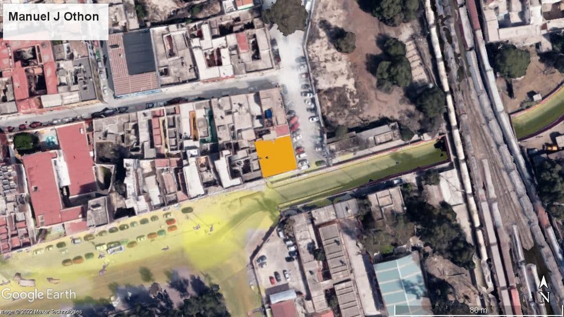 Se vende casa como terreno en Col. San Luis 259.20 m2 en esquina frente Alameda 1/3