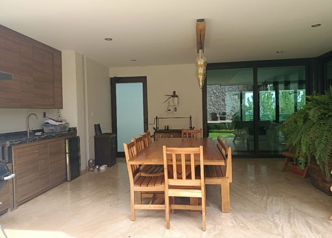 Hermosa casa en Venta Pedregal 2 8
