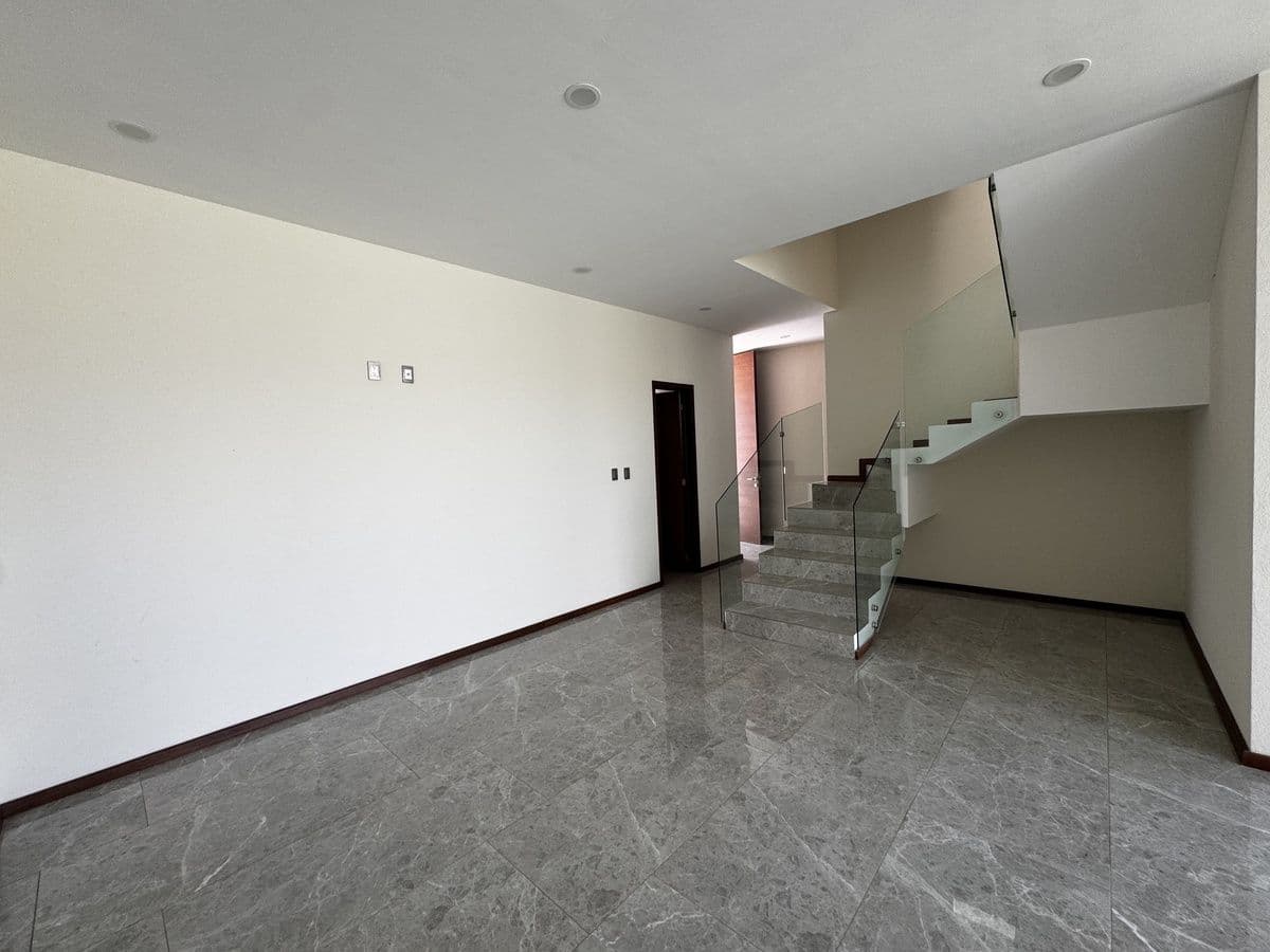 Casa en Venta en Fraccionamiento Tarragona con Salon  de juegos 7