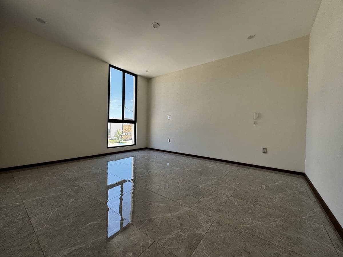 Casa en Venta en Fraccionamiento Tarragona con Salon  de juegos 14