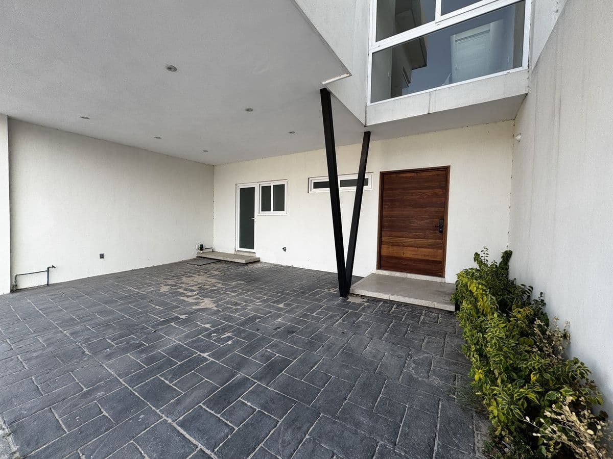 Casa en Venta en Fraccionamiento Tarragona con Zona de Juegos 3