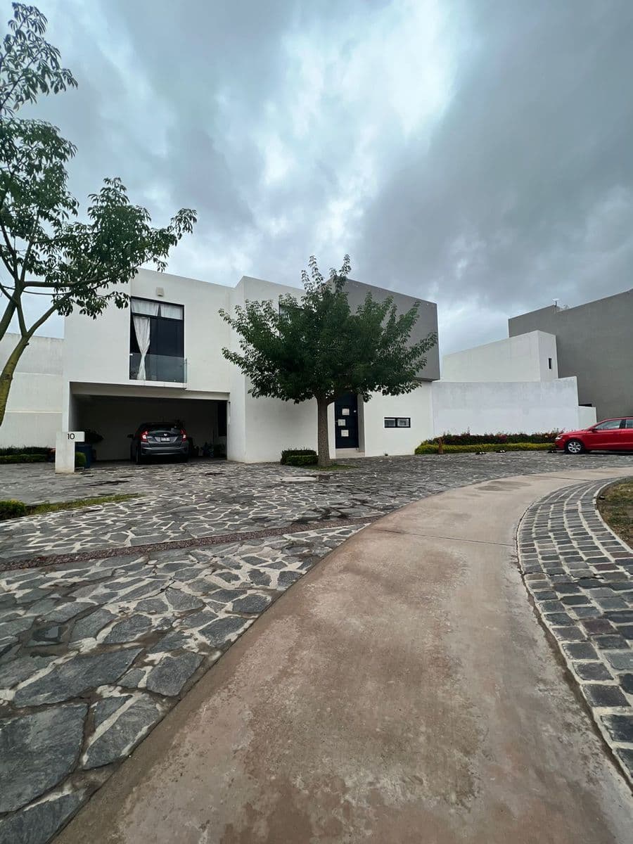 Casa en Venta Lomas 3a Seccion 9
