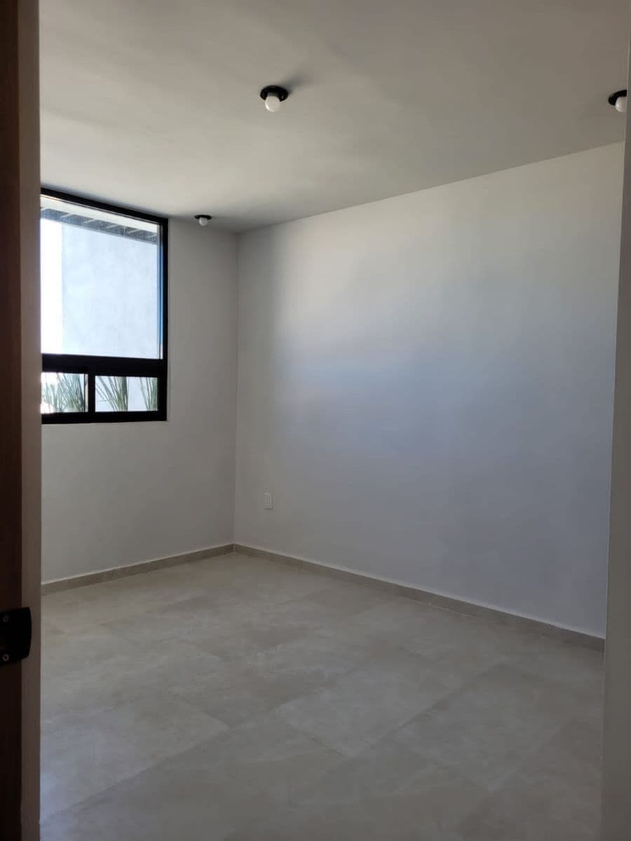 Casa en venta en Forja Real 3 recs 2 baños Roof con medio baño 10