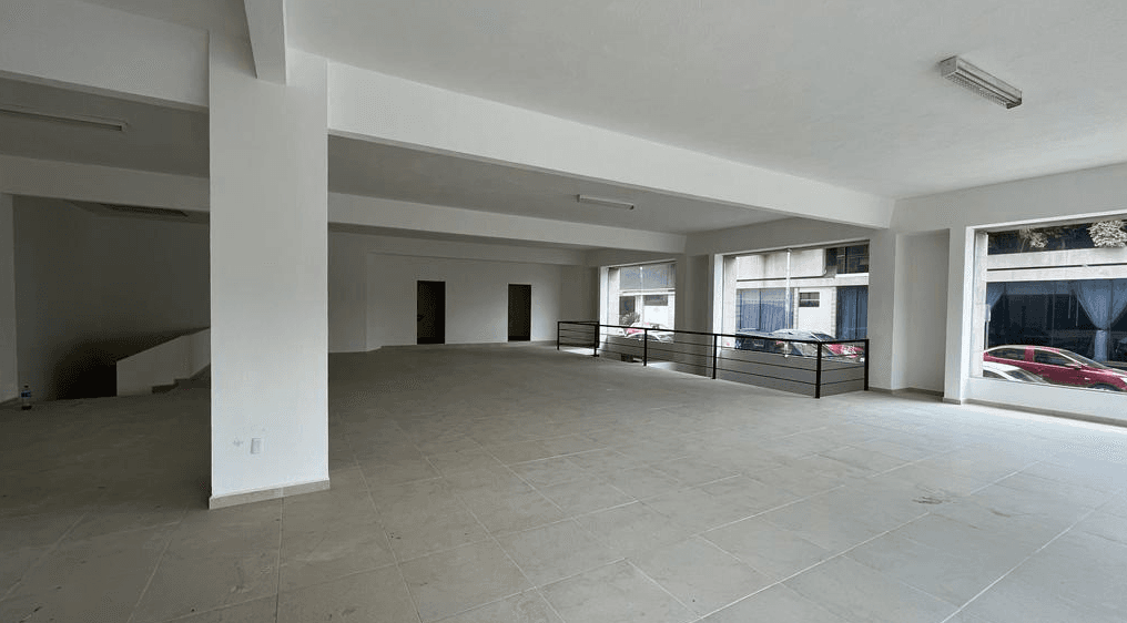 Local en planta baja en Venta (EE) 2