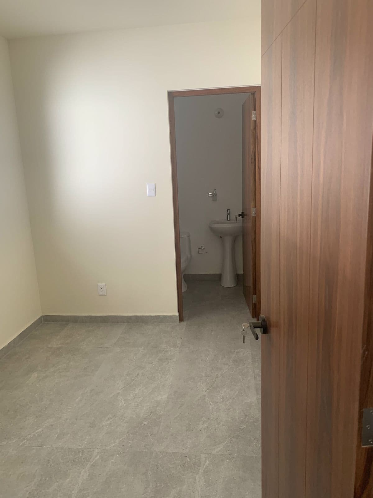 Casa en venta en San Angel 4. Flex en PB 3 recs PA 4.5 baños jardin 2