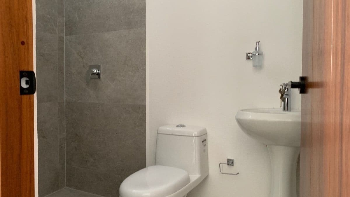Casa en venta en San Angel 4. Flex en PB 3 recs PA 4.5 baños jardin 7