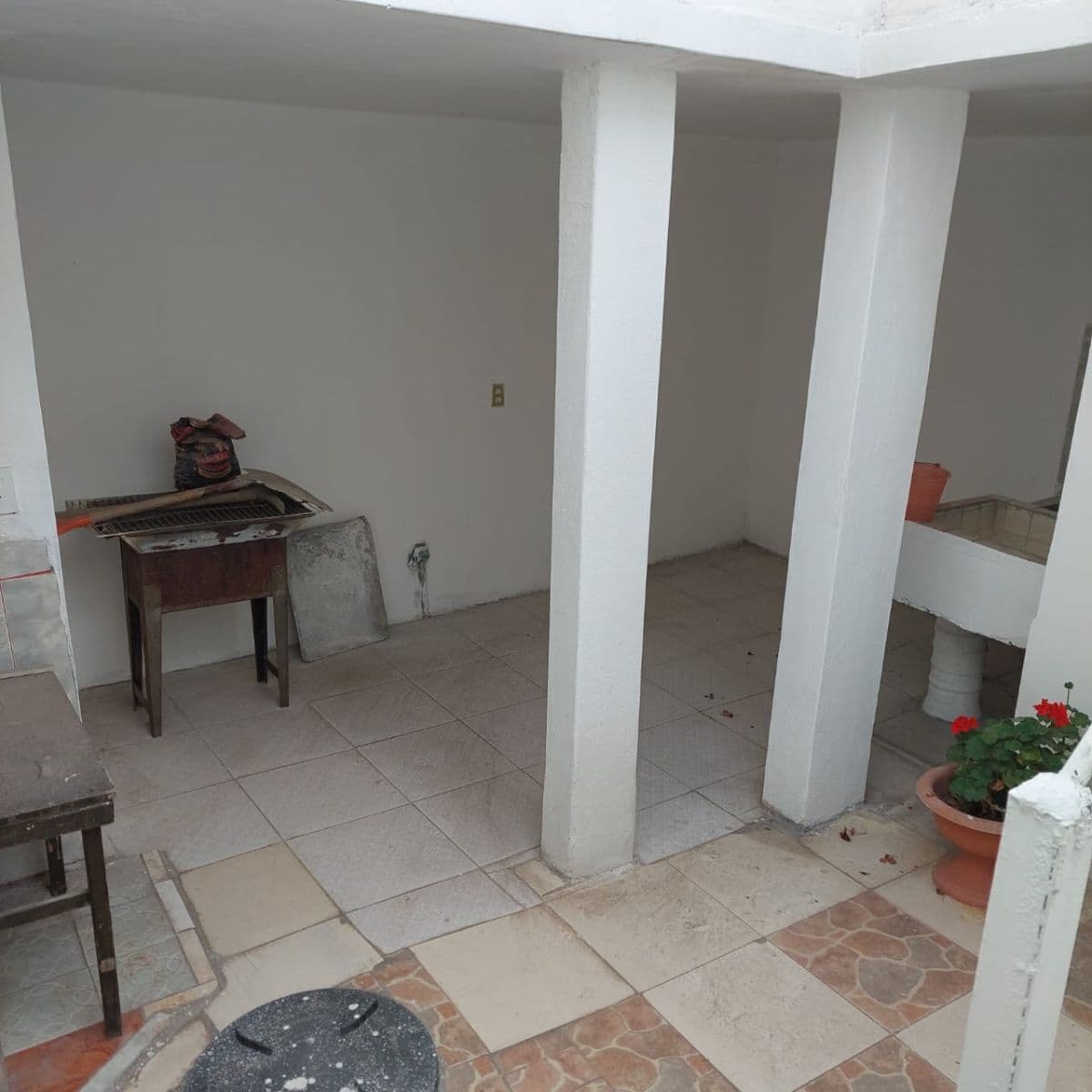 CASA EN VENTA , HIMNO NACIONAL 7