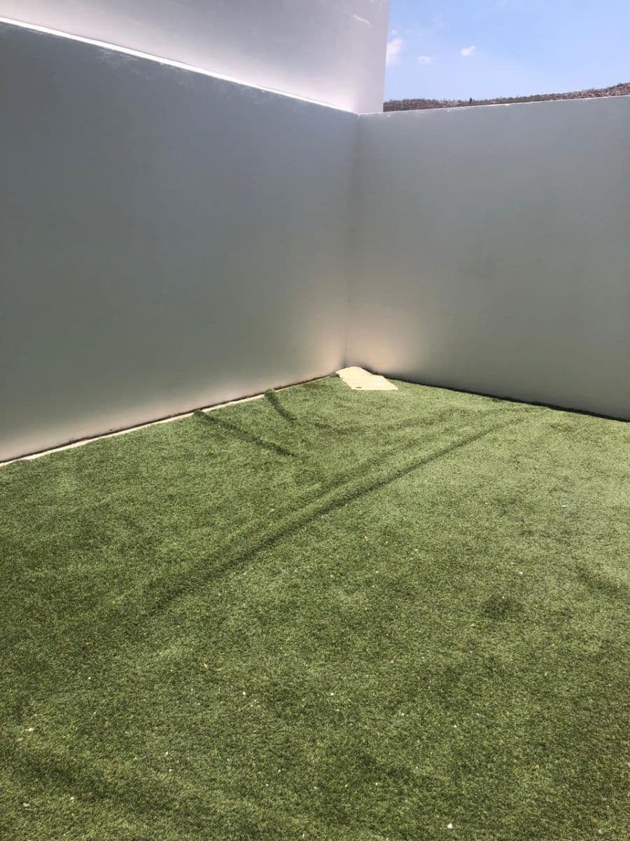 Casa en venta en Privada Chapultepec, 3.5 baños, jardin, área de TV, persianas 3