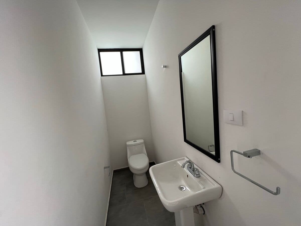 DEPARTAMENTO EN RENTA EN LOMAS DEL TEC 7