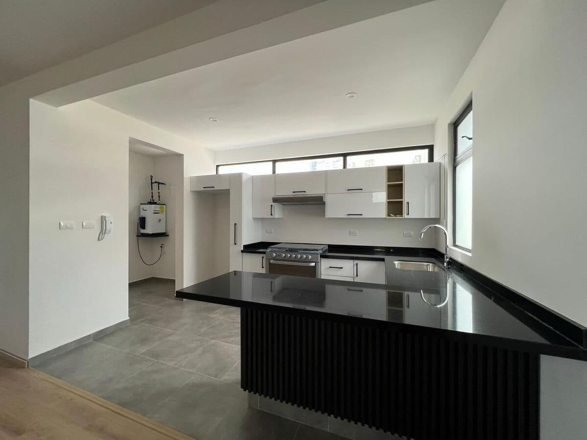 DEPARTAMENTO EN RENTA EN LOMAS DEL TEC 4