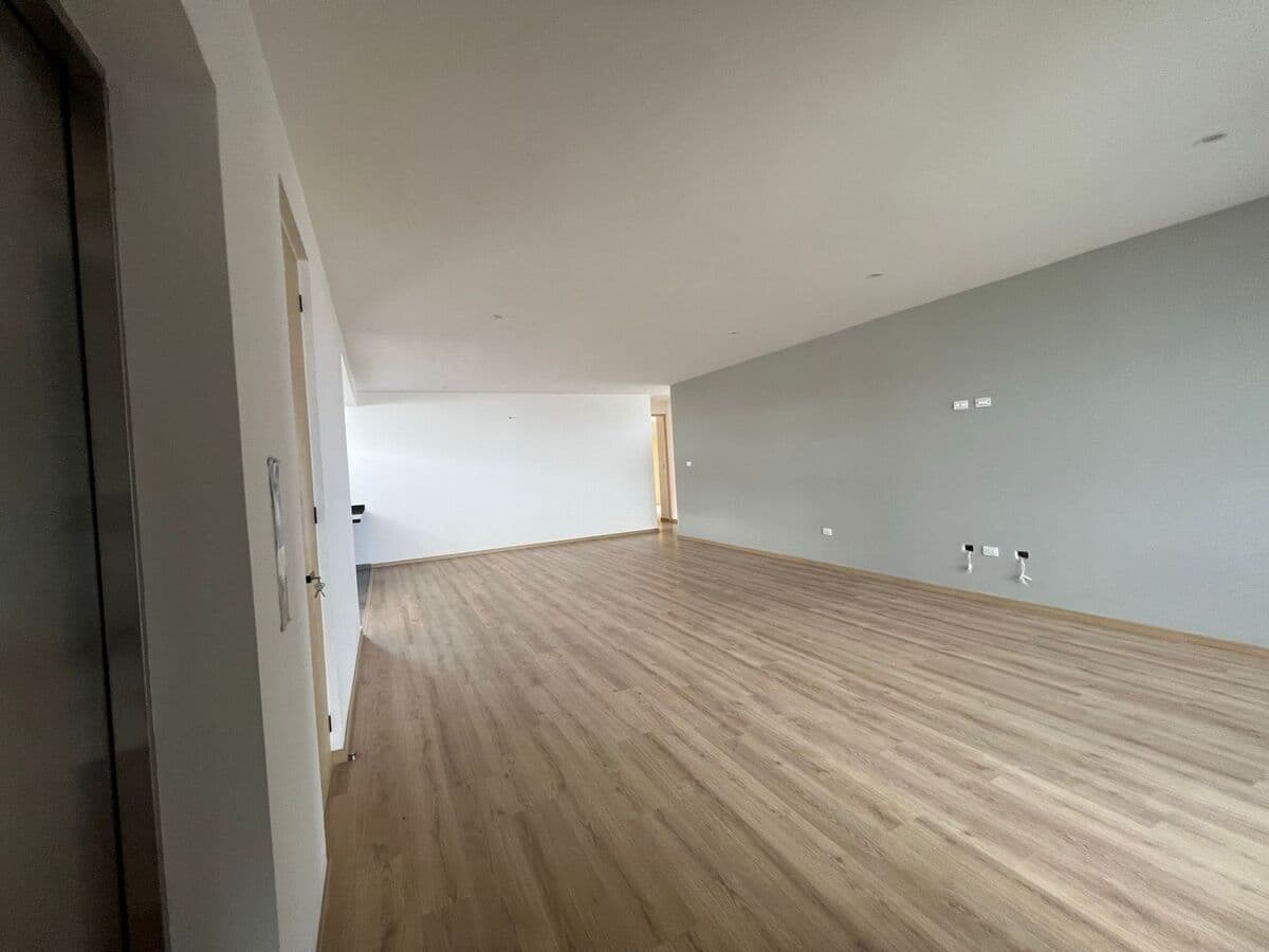 DEPARTAMENTO EN RENTA EN LOMAS DEL TEC 2