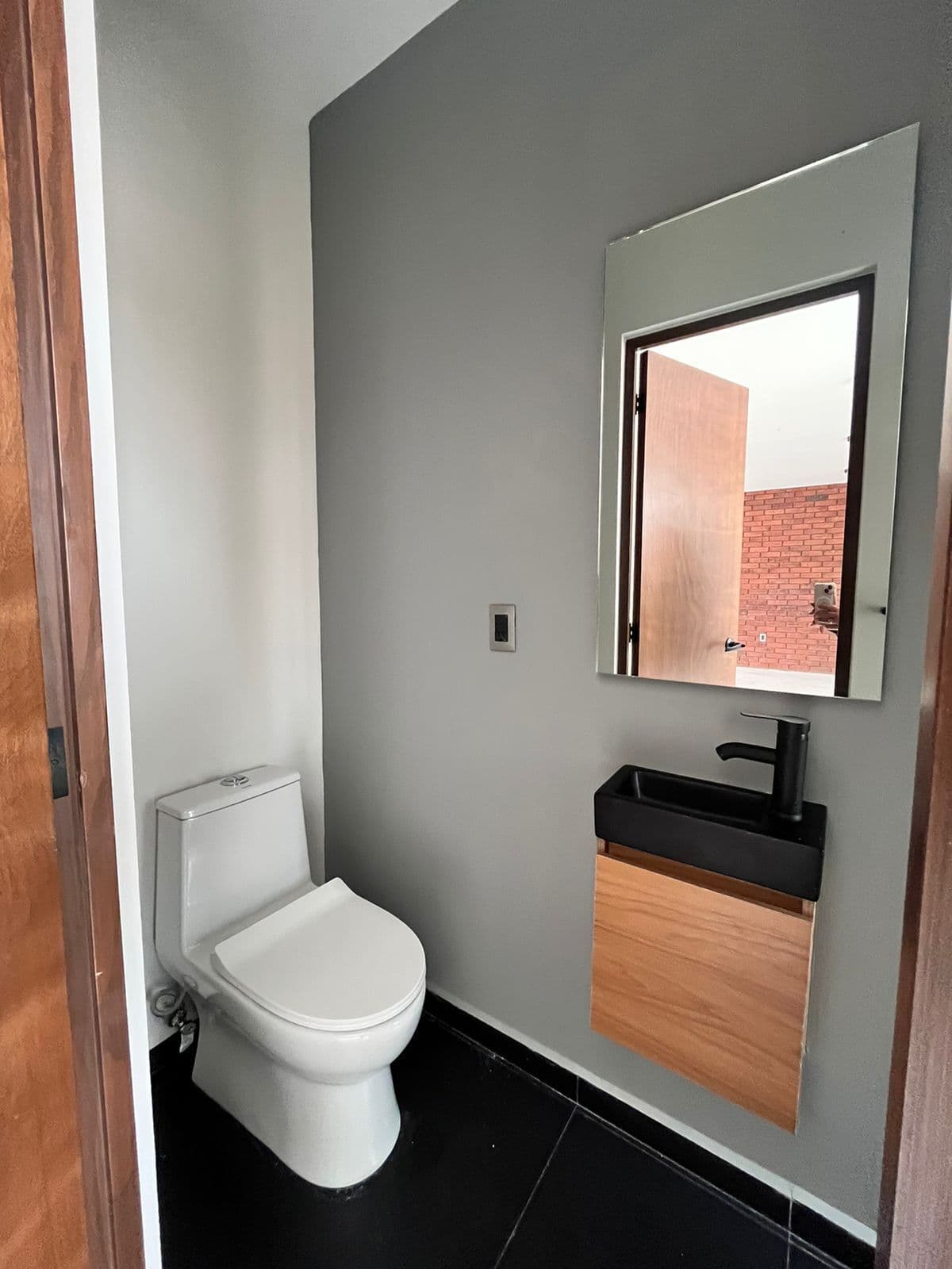 CASA EN VENTA EN FRACCIONAMIENTO COLMENA EN SAN LUIS POTOSI 6