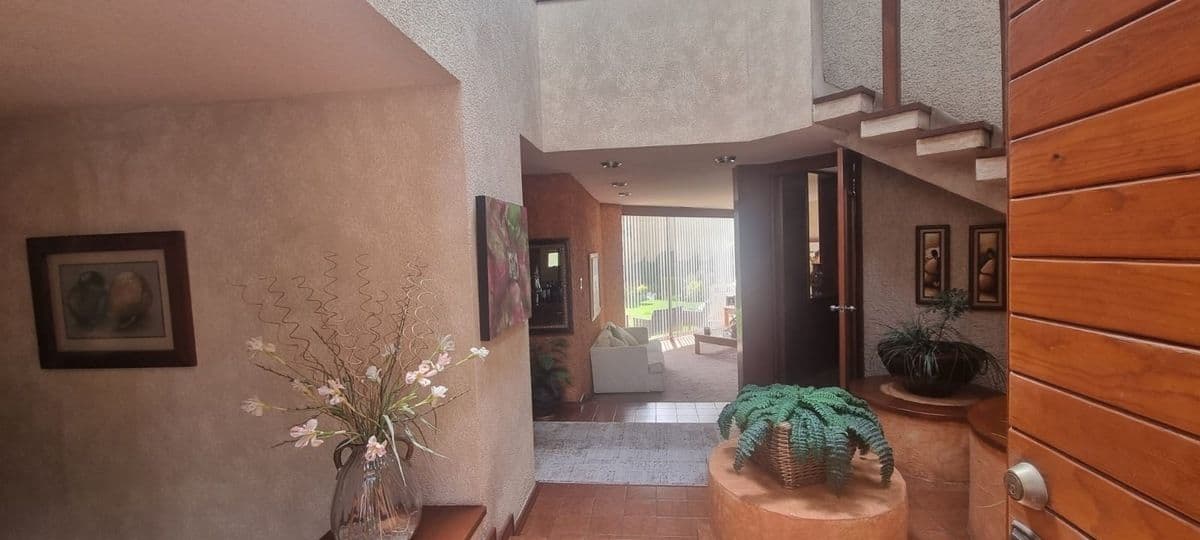 Casa en venta en lomas primera en San Luis potosi 2