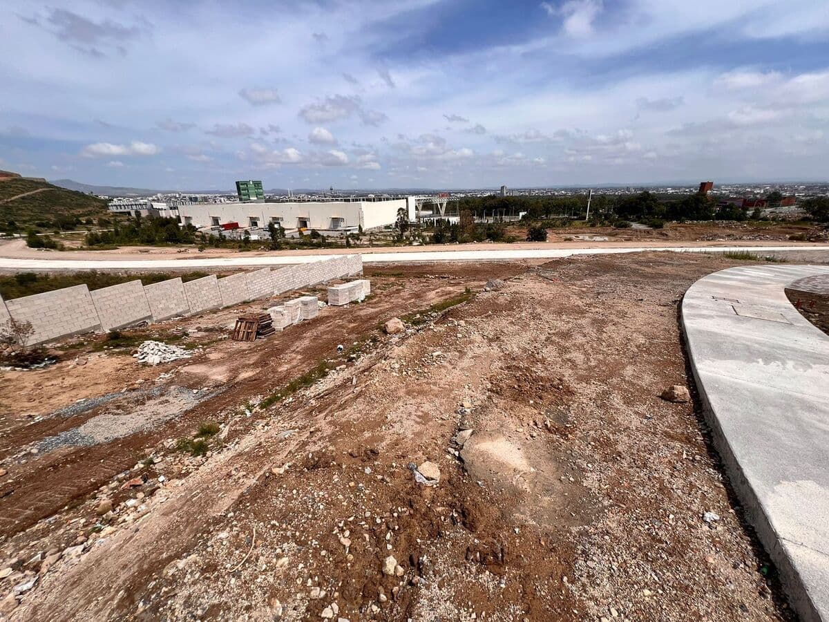 Terrenos en venta en pedregal, privada altazur 10