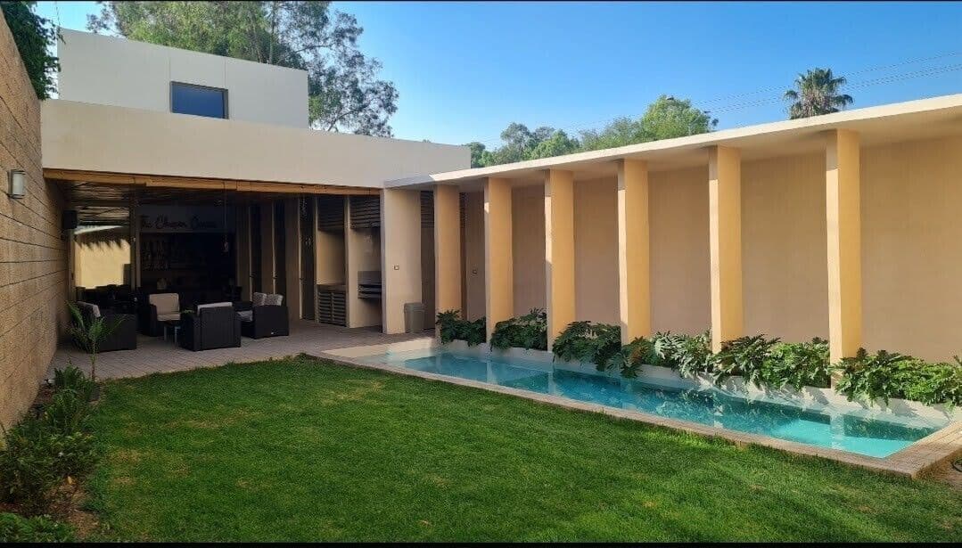 Casaen venta en el Club Campestre de San Luis,  recamara en planta baja, alberca 1/13