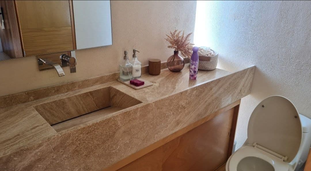 Casaen venta en el Club Campestre de San Luis,  recamara en planta baja, alberca 8