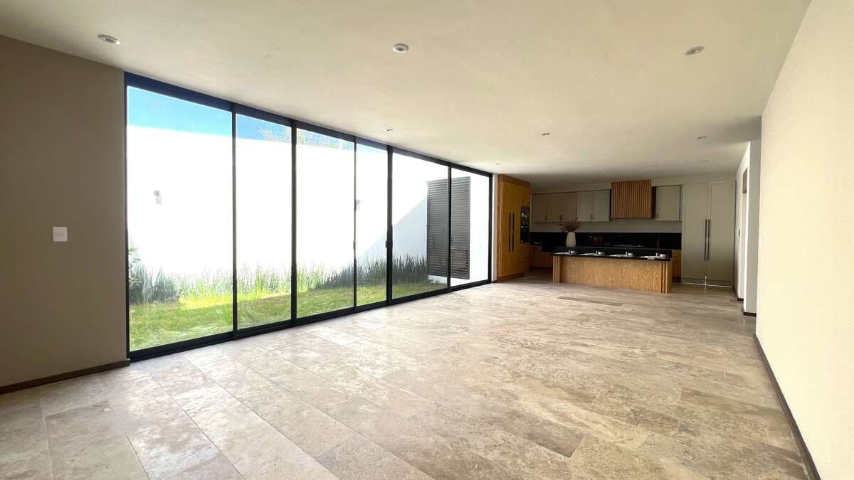 Casa en Venta en San Angel V con una hermosa cocina. 3