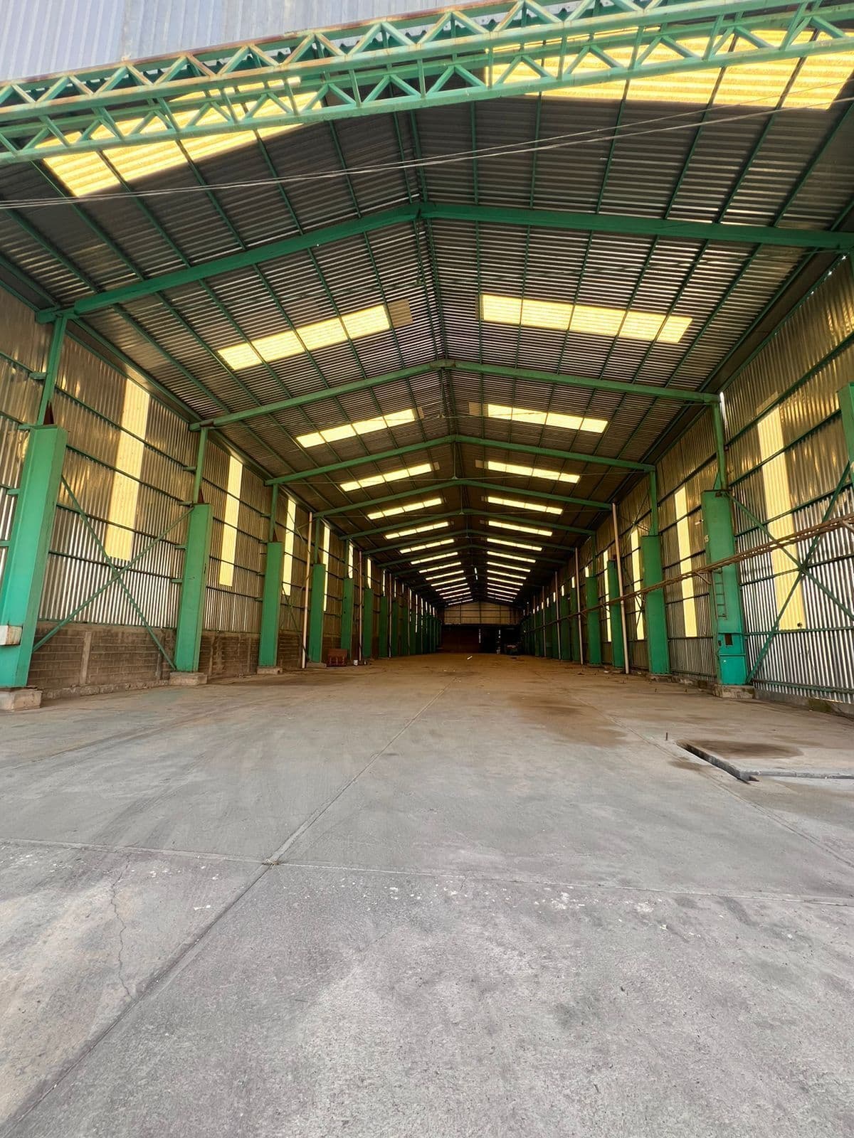 Bodega industrial en venta, cerca a la nueva vía a zona industrial y el peri 3