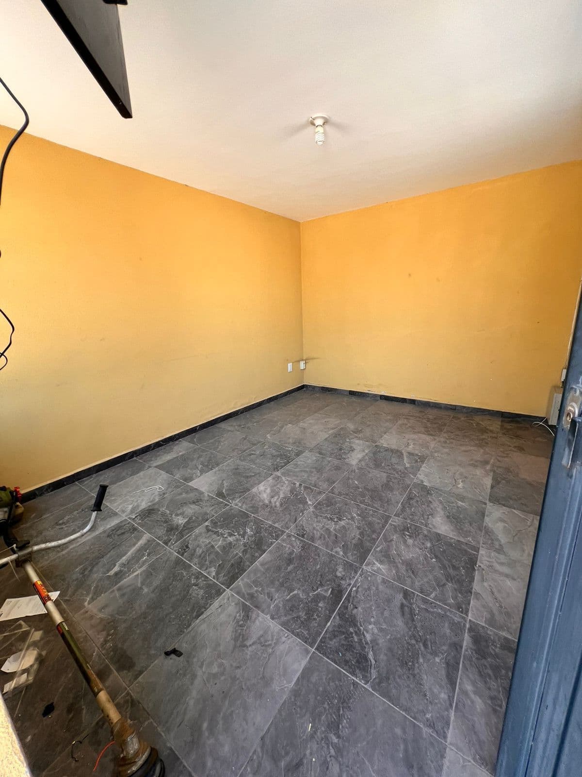 Bodega industrial en venta, cerca a la nueva vía a zona industrial y el peri 8