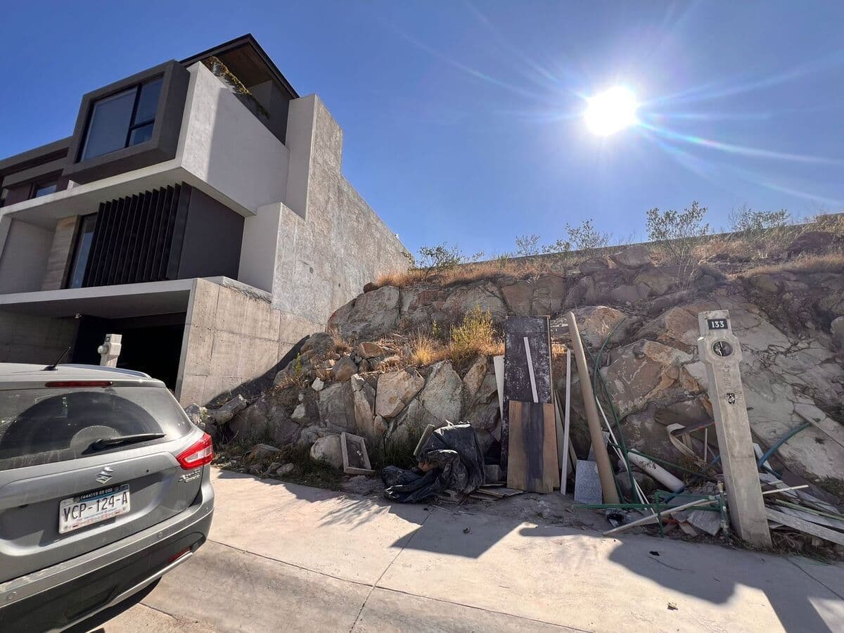 Terreno en residencial Lomas de Chapultepec, pedregal 1/13