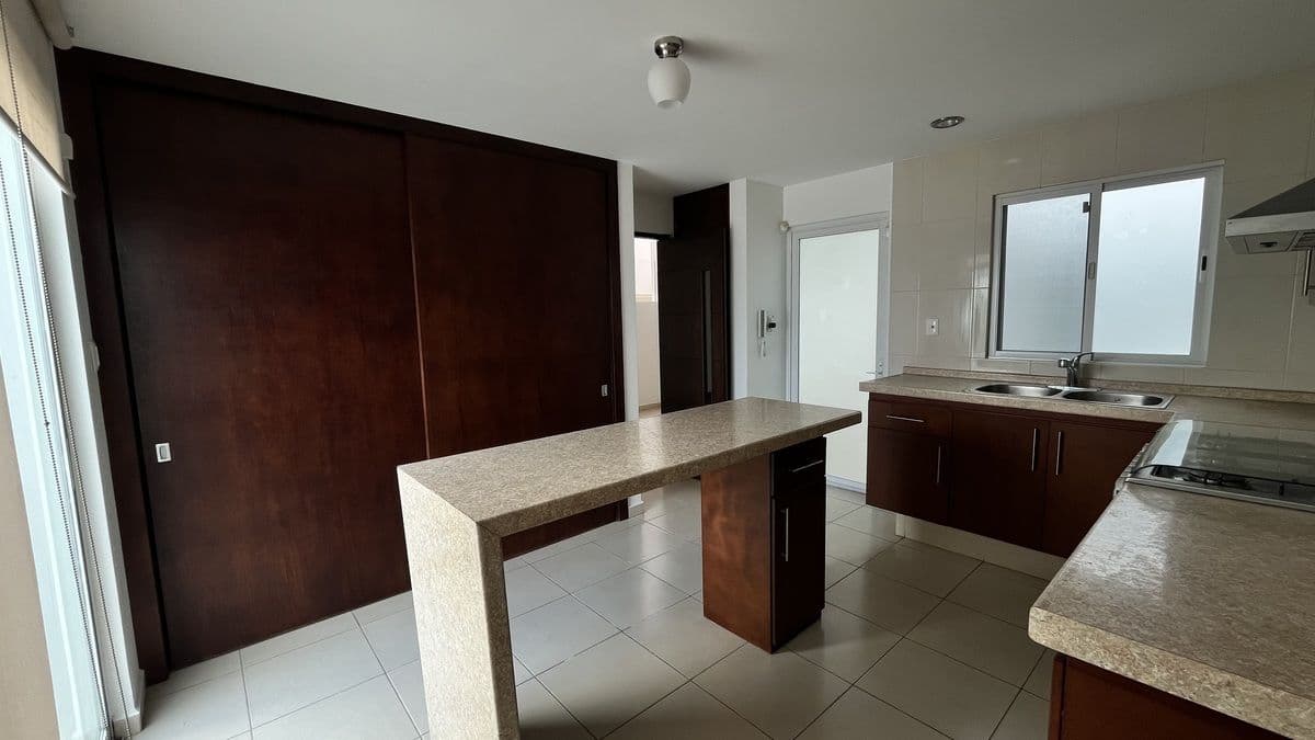 Casa en venta en privada Horizontes II en San Luis Potosi 5