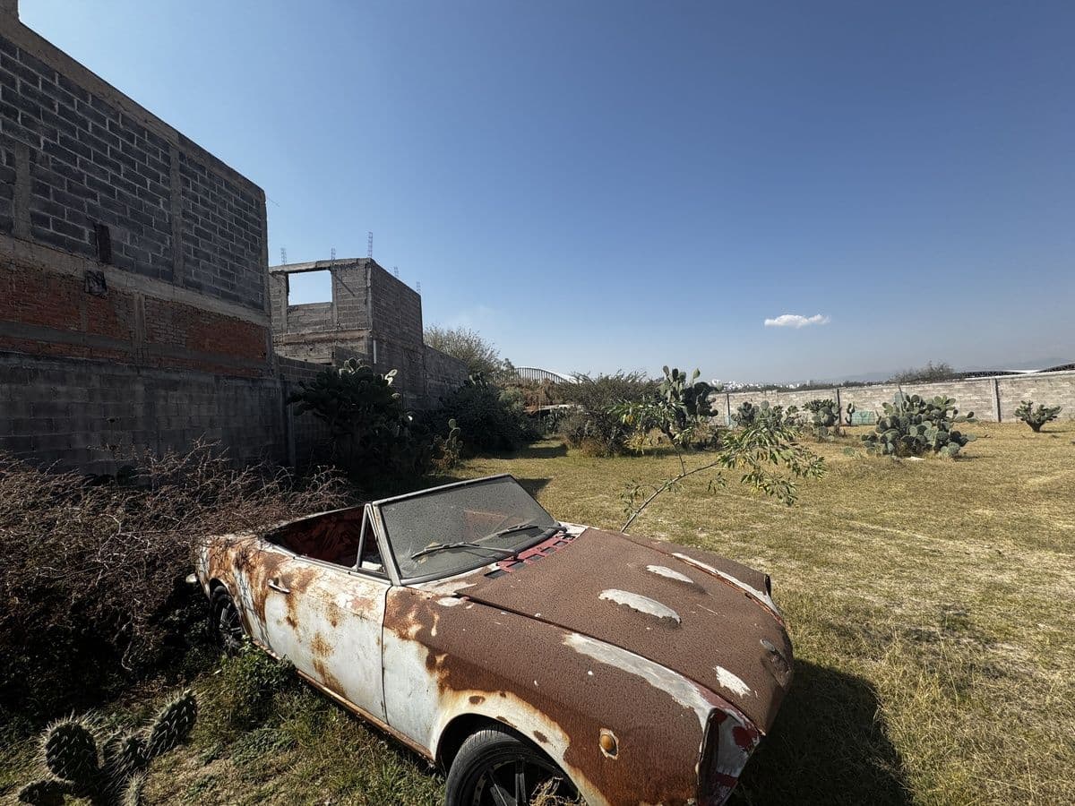 Terreno en Venta por la Canaco de 1,350 M2 2
