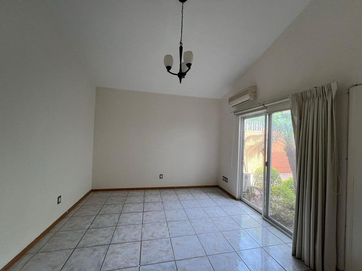 Hermosa residencia en Venta ! 6