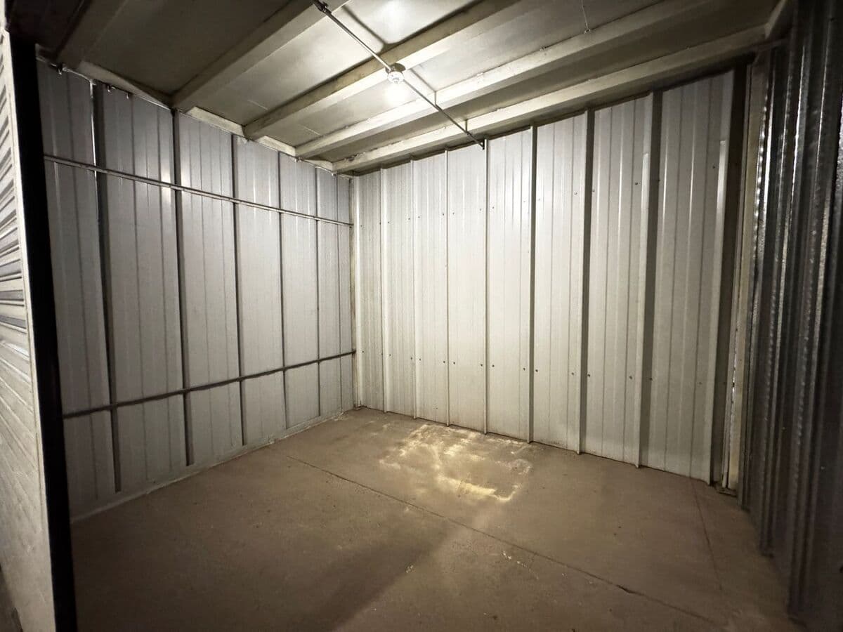 Bodega en Venta en Las Pilitas de 2 plantas con 1,800 en construcción. 8