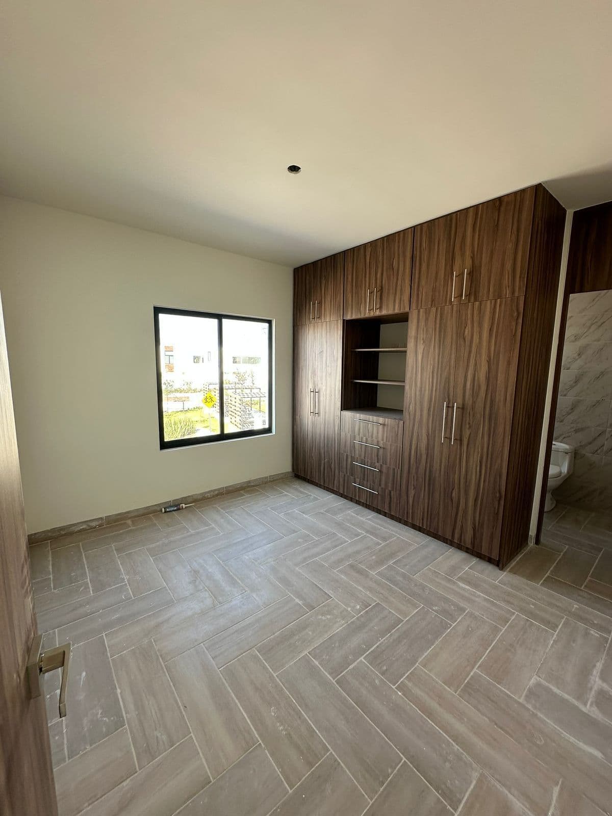 Casa en venta Privada Sotavento vigilancia amenidades 3 recs 3.5 baños jardin 4