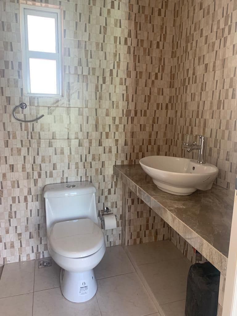 Casa en venta zona centro 3 recs 3 baños amplia terraza 3