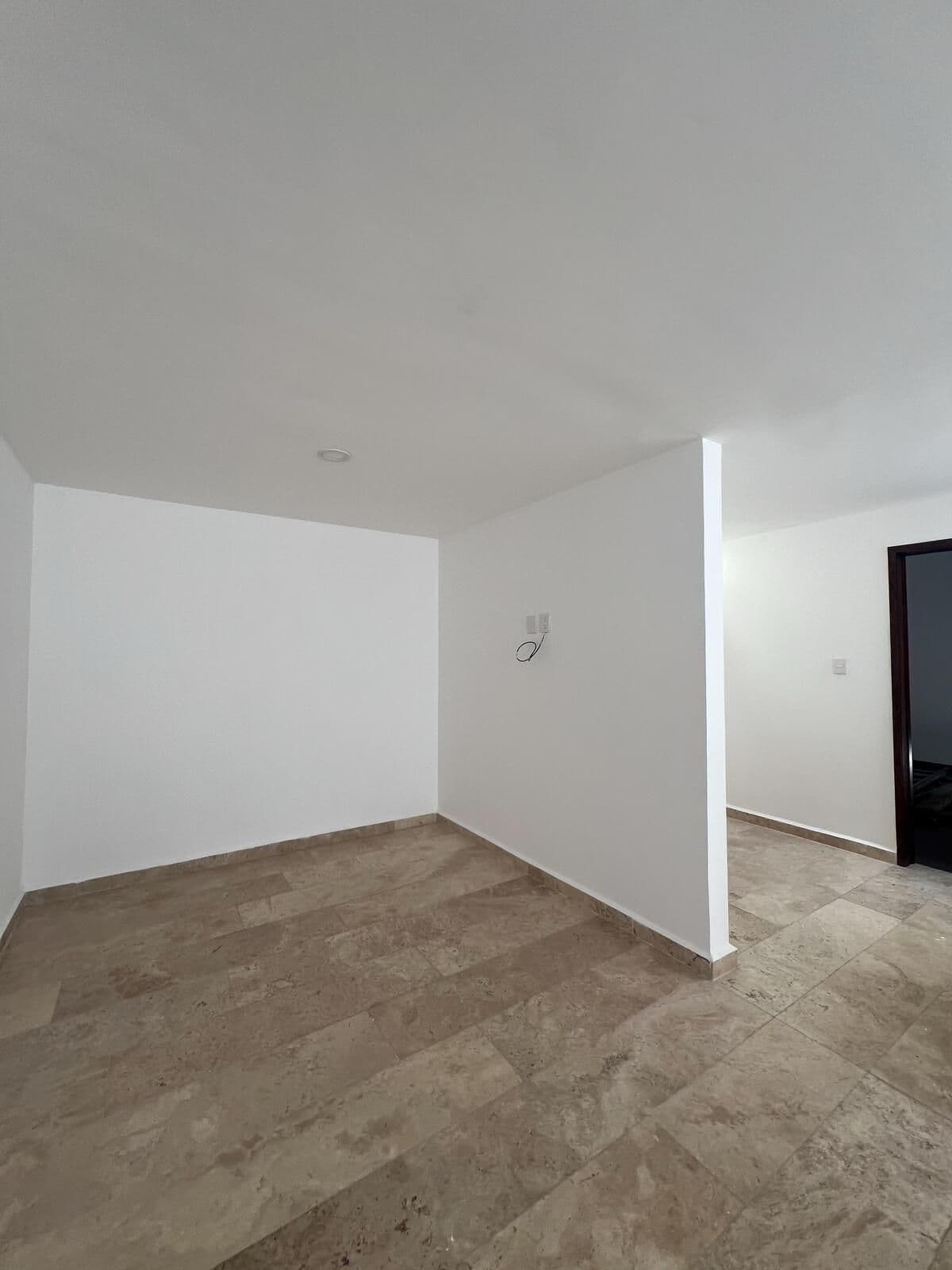 Casa en venta en Lomas de Chapultepec 3 recs 3.5 baños, jardin. 14
