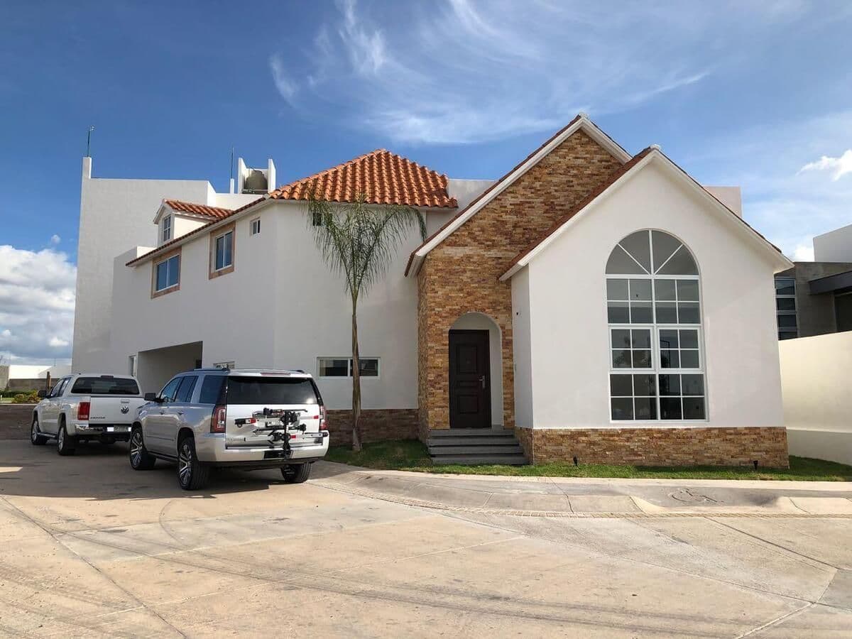 Casa en venta / Renta de alto lago 1/13