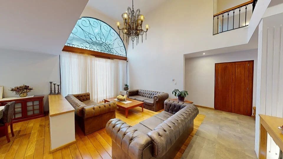 Casa en Venta en Club de Golf La Loma con Piso Radiante. 9