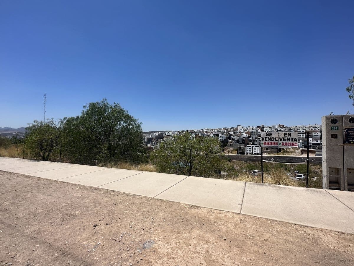 Asegura tu Inversión en la mejor Zona de San Luis- Villamagna !! 1/8