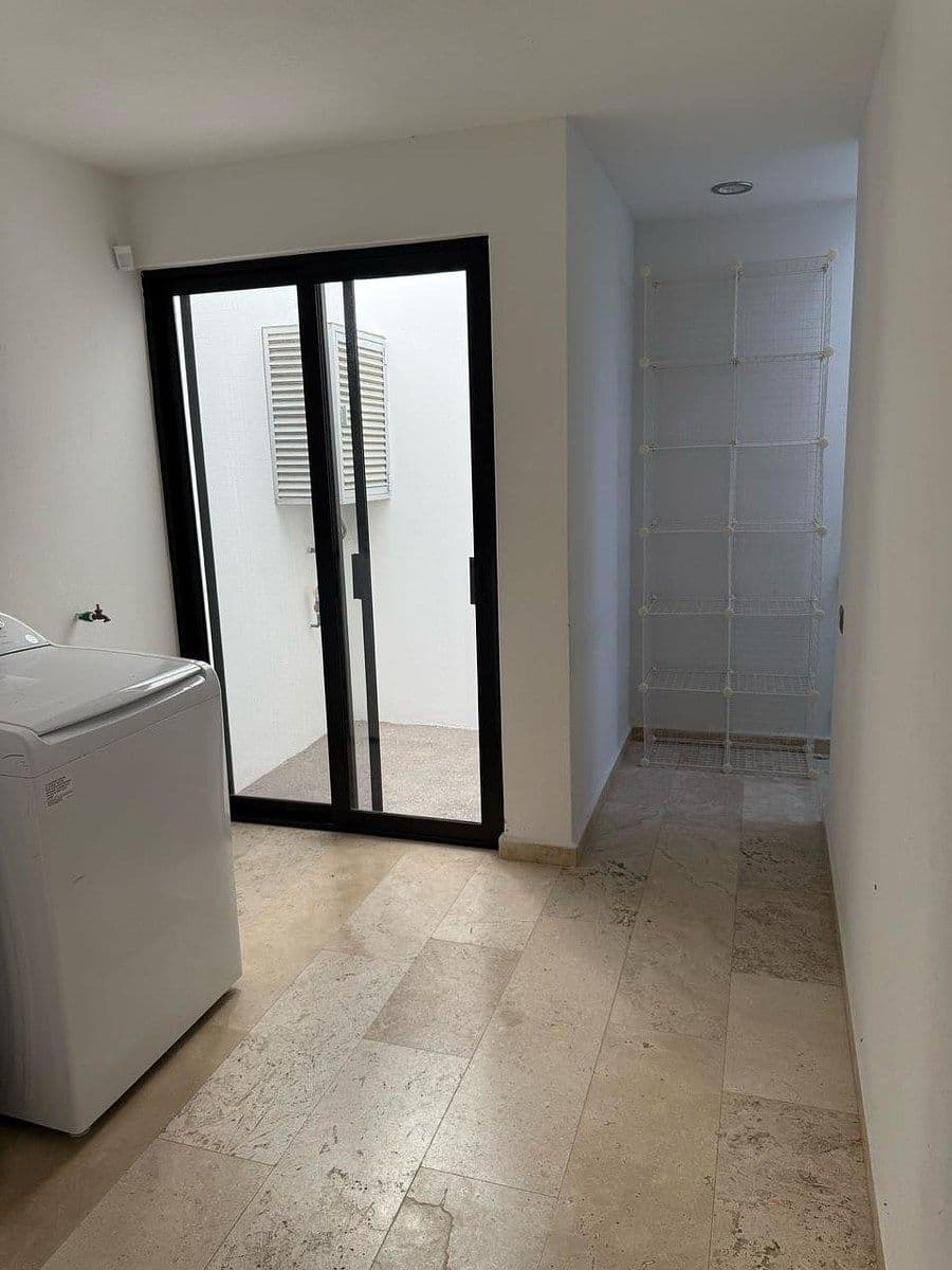 Venta de casa en Club de golf la loma 8