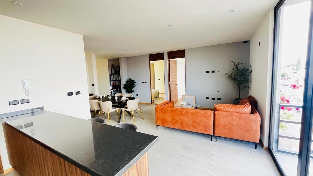 Departamentos en venta Av. Cuahutemoc área de Tequis, 2 recs, 2.5 baños, terraza 3