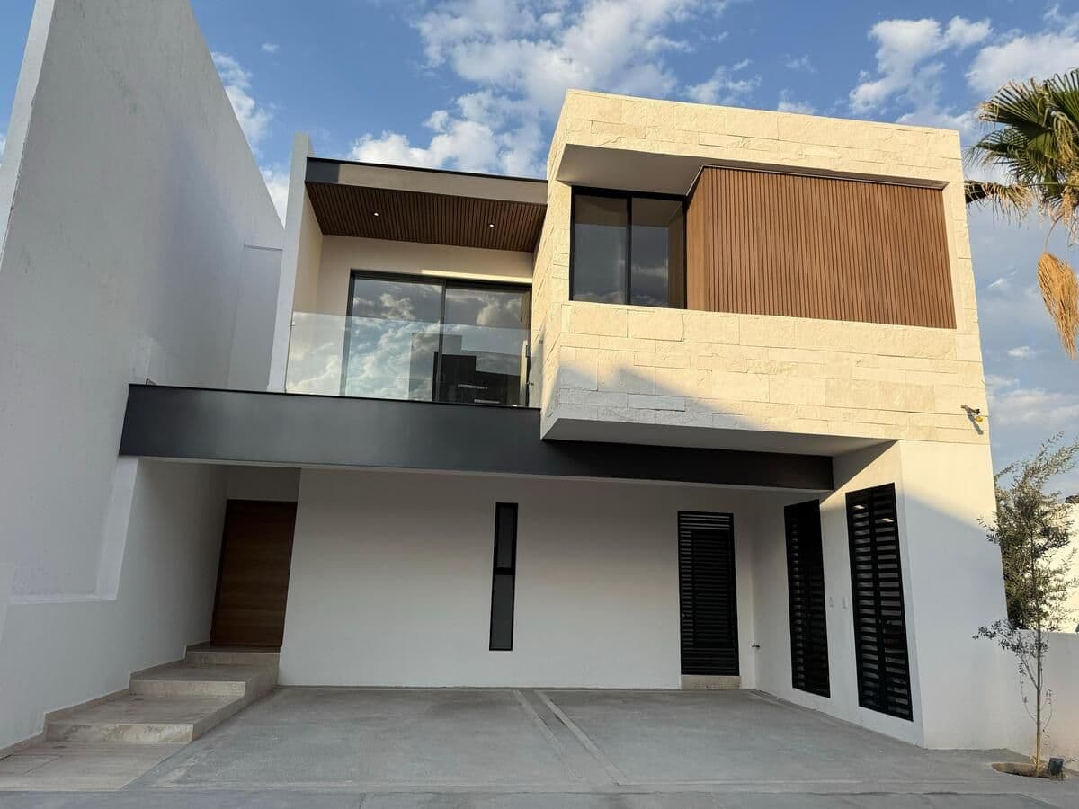 Casa en Venta en San Angel V con Amplios Espacios 9
