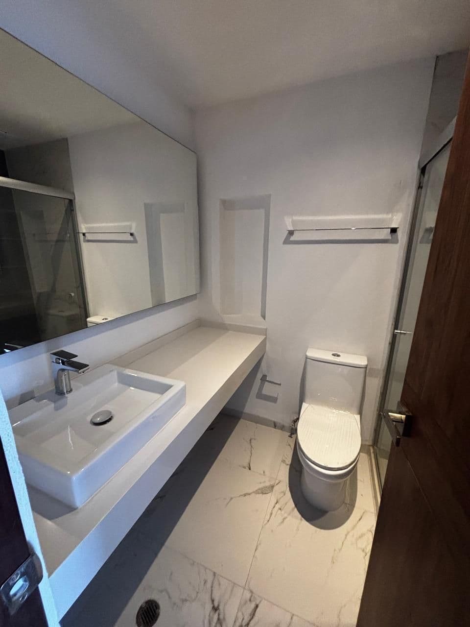 Departamento en Lomas de Tec, excelente vista y amenidades 3 recs 3.5 baños 12
