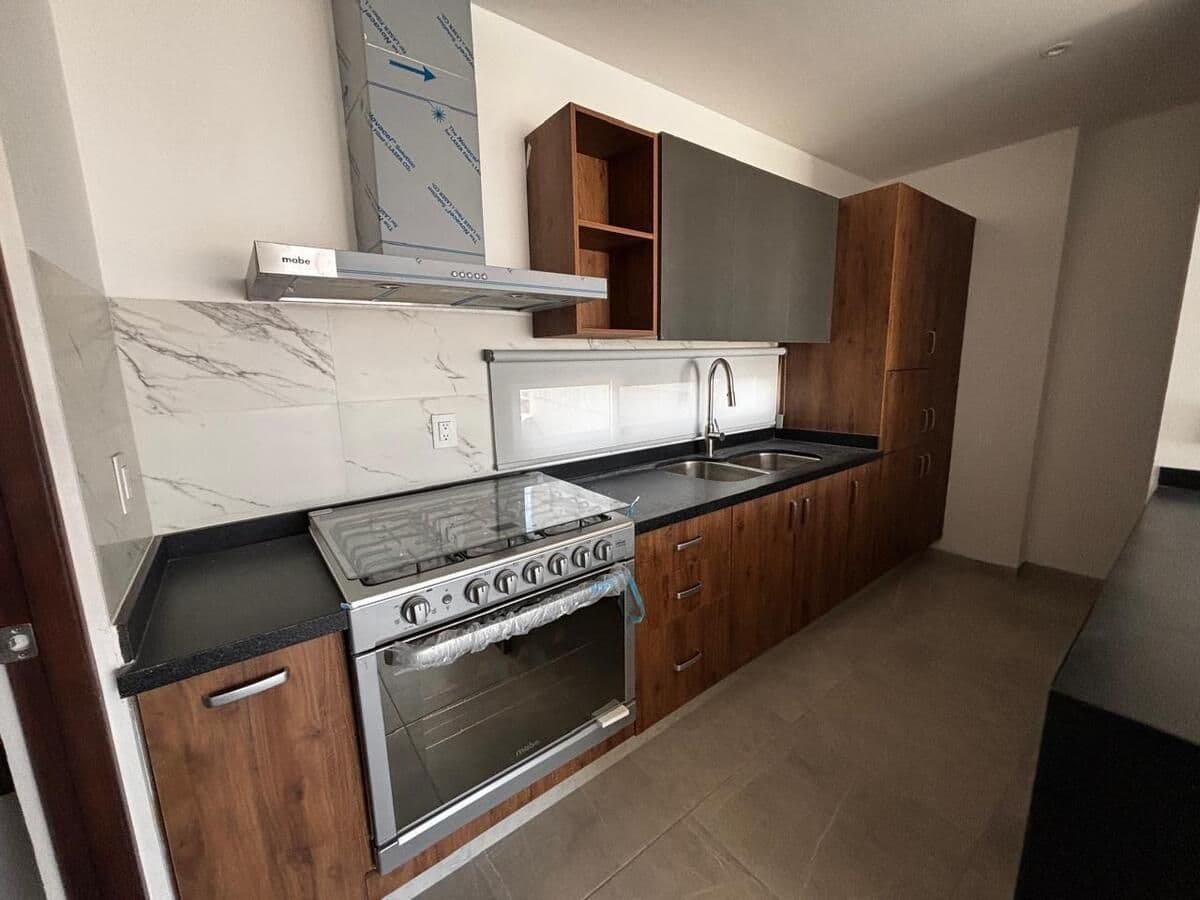Departamento en Lomas de Tec, excelente vista y amenidades 3 recs 3.5 baños 3
