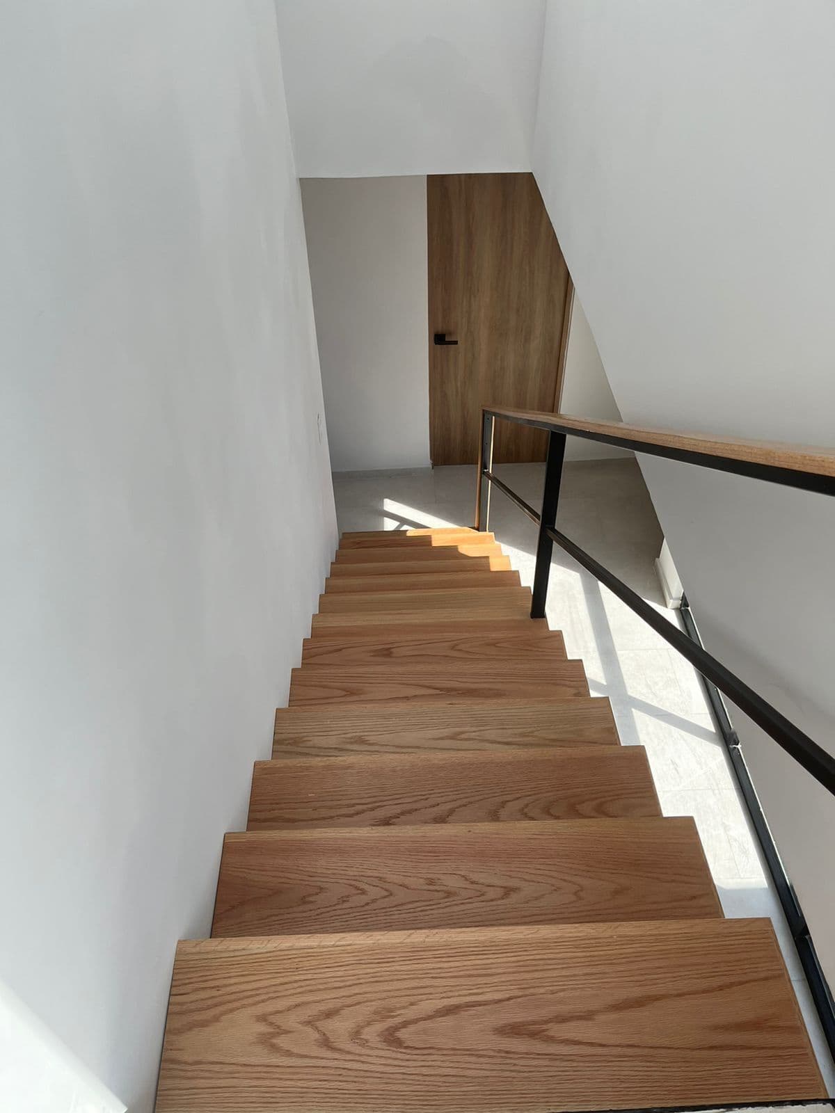 CASA EN VENTA FORJA REAL 3 recs 2 baños 2 medios baños Roof y terraza 10