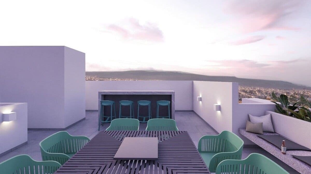 CASA EN VENTA FORJA REAL 3 recs 2 baños 2 medios baños Roof y terraza 3