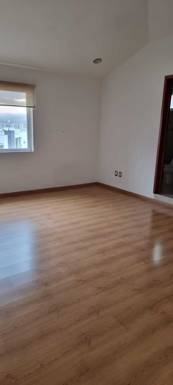 Casa en venta Golf La Loma, 4 recs con baño y vestidor, jardin, hermosa vista 14