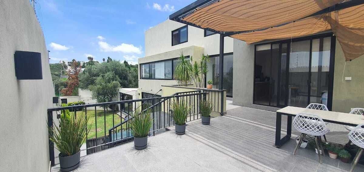 CASA EN VENTA EN CLUB DE GOLF 1/13