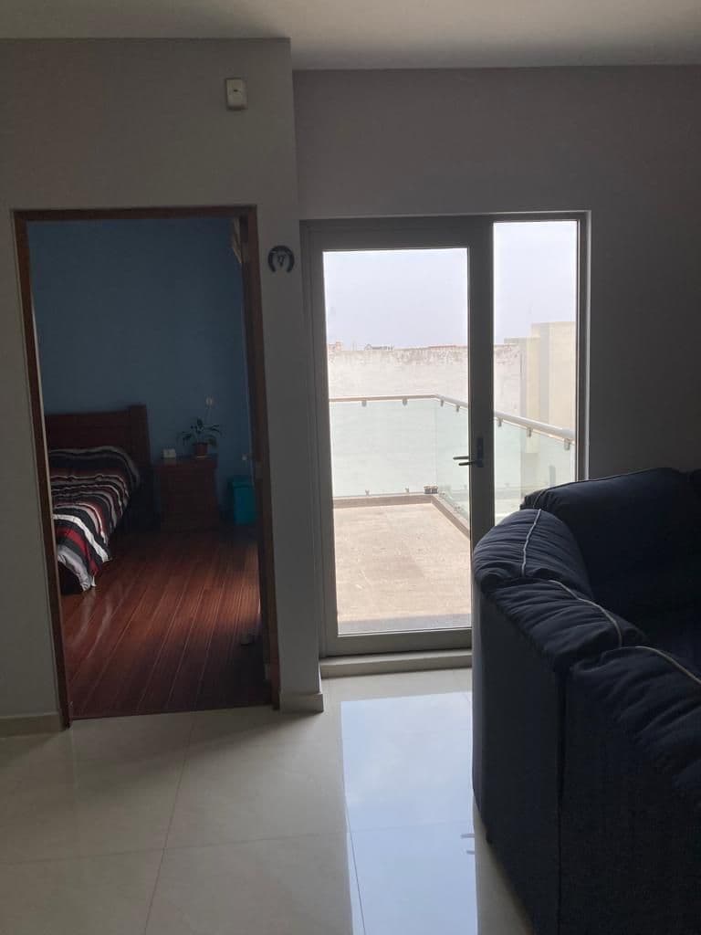 Casa en venta en fracc Sierrazul 3 recs 3.5 baños jardin, hall de TV, cto serv 13
