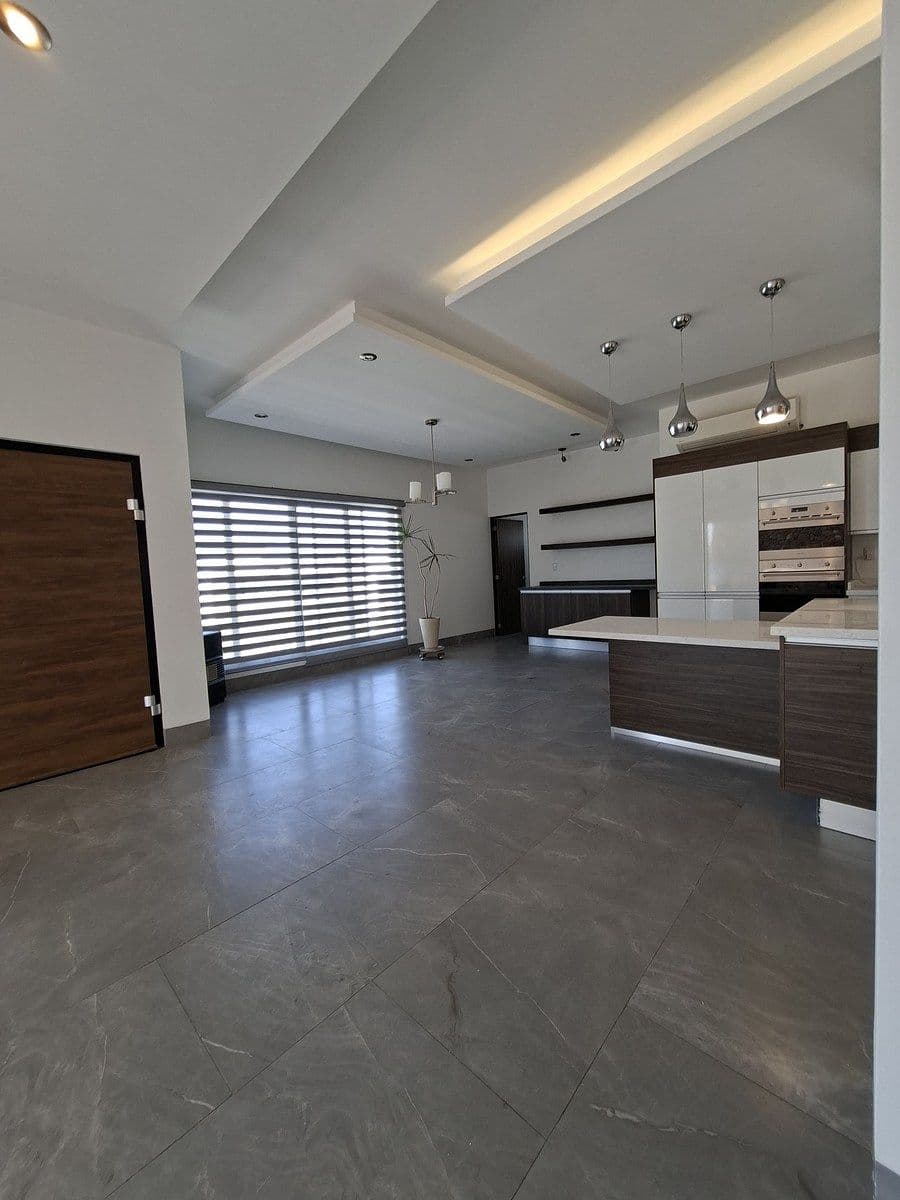 Hermosa Casa en Venta en Club de Golf la Loma !! 14