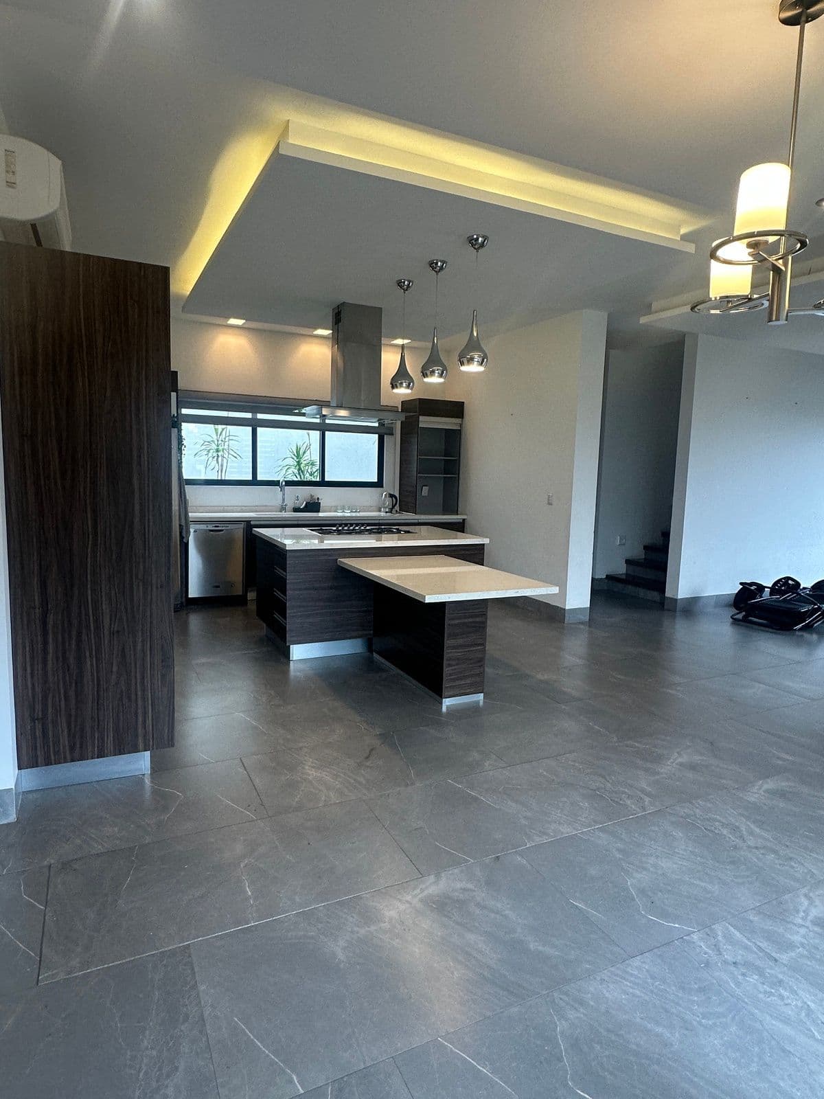 Hermosa Casa en Venta en Club de Golf la Loma !! 3