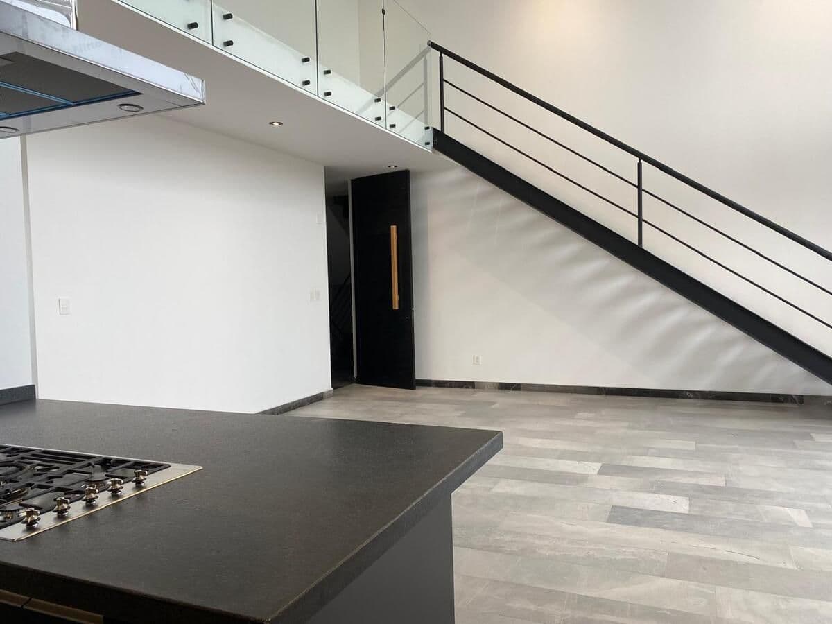 Magnífico PH de dos plantas y roof top en exclusiva torre de departamentos 5