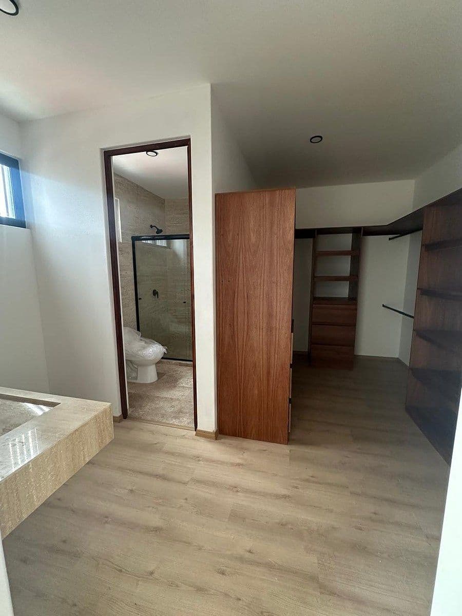 Exclusiva Residencia en Venta – San Ángel V, Galaxias 215 12