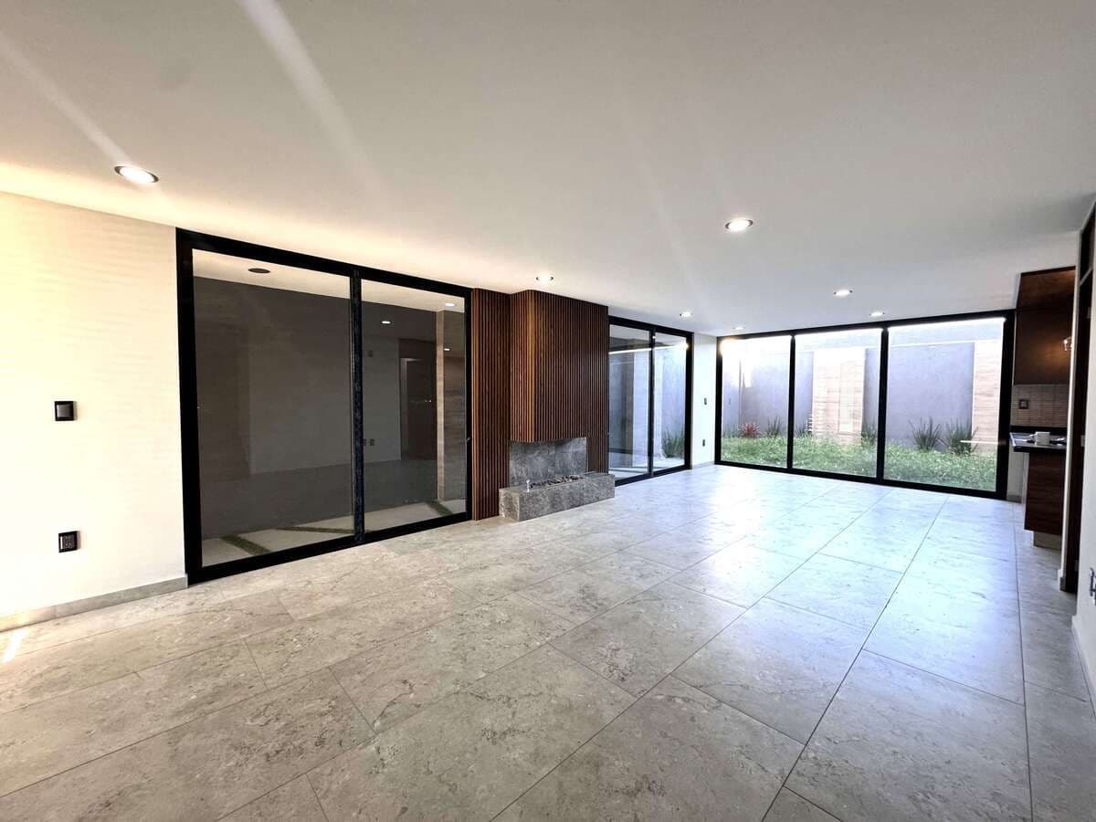 Casa en Venta en San Angel IV con Roof Garden y fogatero 2